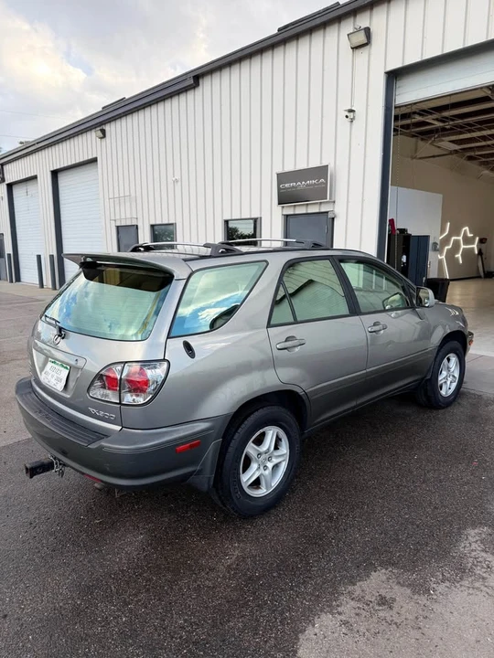2001 Lexus RX 1st Gen - Image 8 of 20