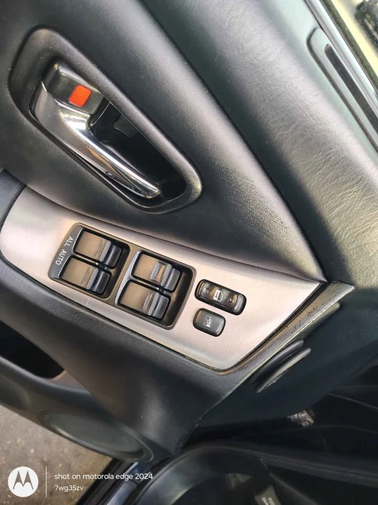 2001 Lexus RX 1st Gen - Image 6 of 21