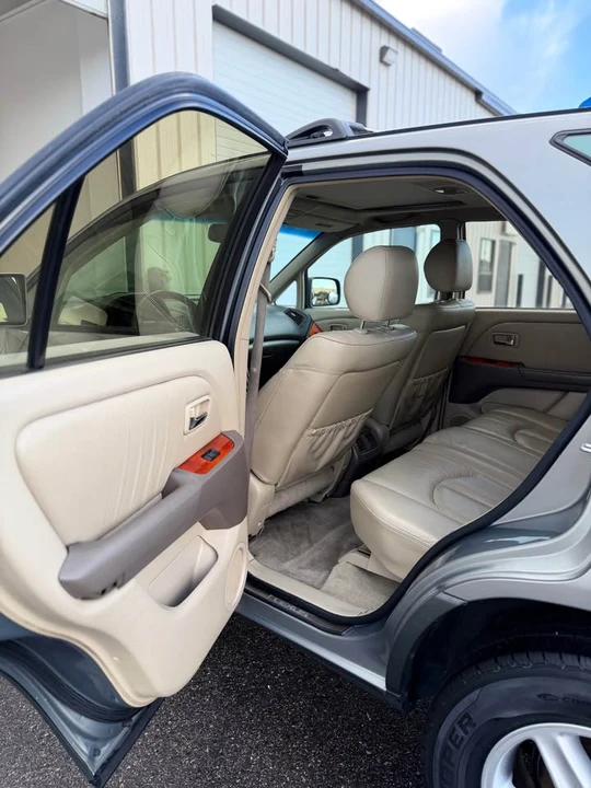 2001 Lexus RX 1st Gen - Image 14 of 20