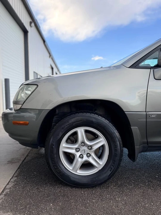 2001 Lexus RX 1st Gen - Image 3 of 20