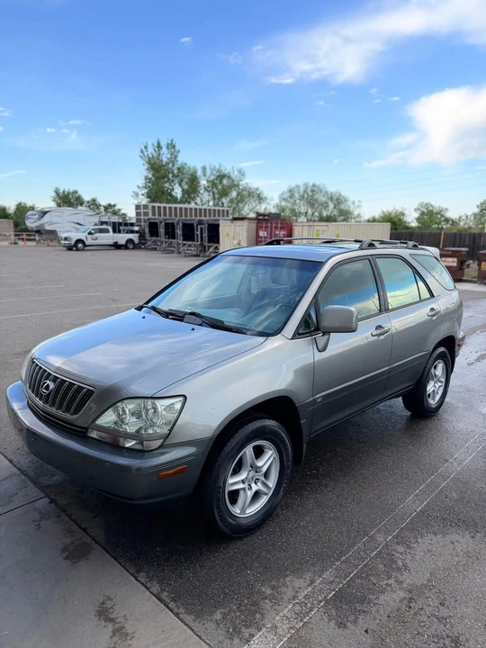 2001 Lexus RX 1st Gen - Image 2 of 20