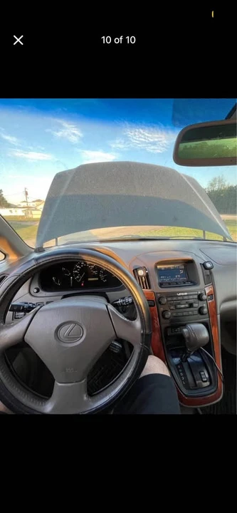 2001 Lexus RX 1st Gen - Image 4 of 8
