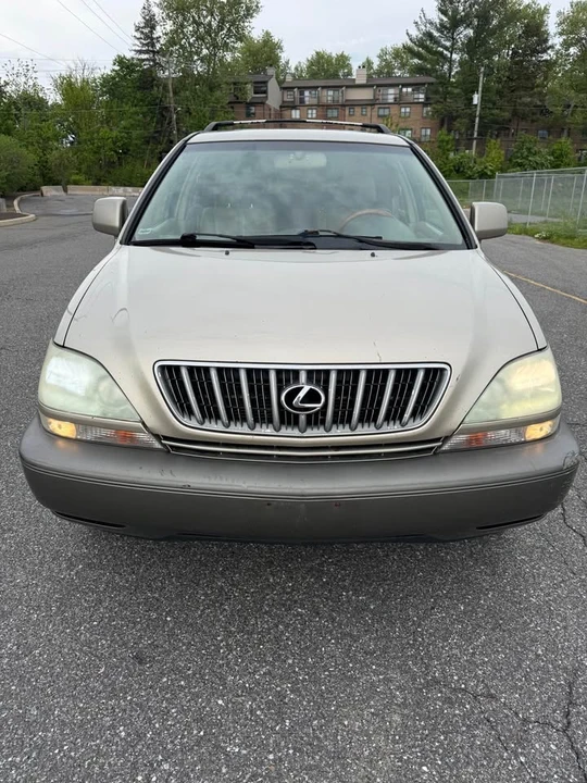 2001 Lexus RX 1st Gen - Image 2 of 16
