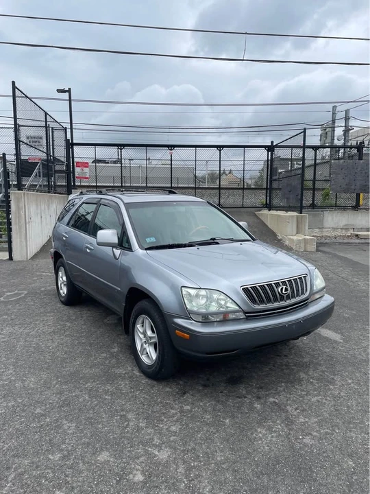2001 Lexus RX 1st Gen - Image 8 of 15