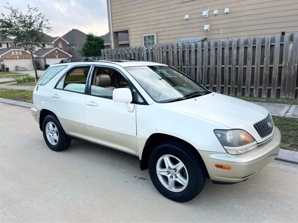 2001 Lexus RX 1st Gen - Image 3 of 7
