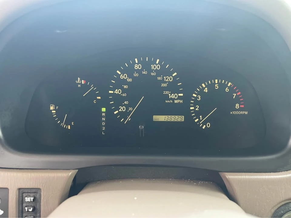 2001 Lexus RX 1st Gen - Image 8 of 9