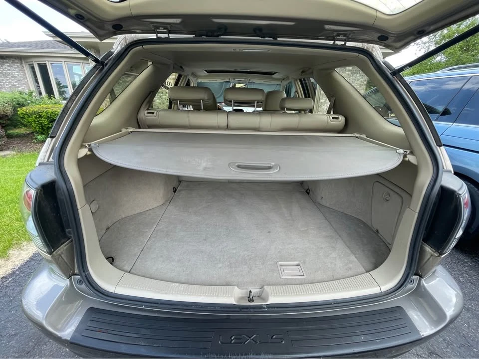2001 Lexus RX 1st Gen - Image 7 of 9