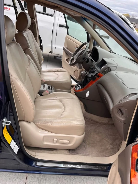2001 Lexus RX 1st Gen - Image 9 of 20
