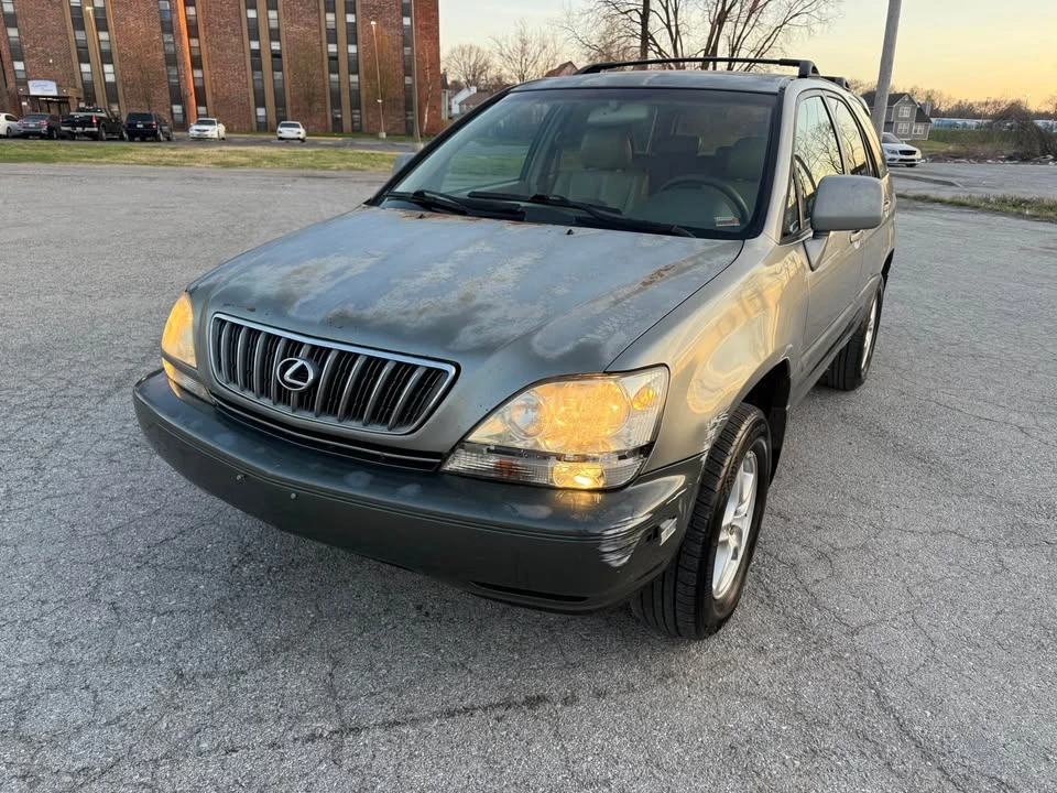 2001 Lexus RX 1st Gen - Image 2 of 14