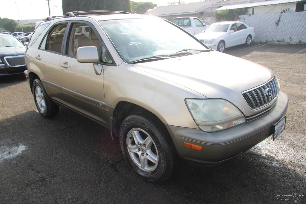 2001 Lexus RX 1st Gen - Image 8 of 21