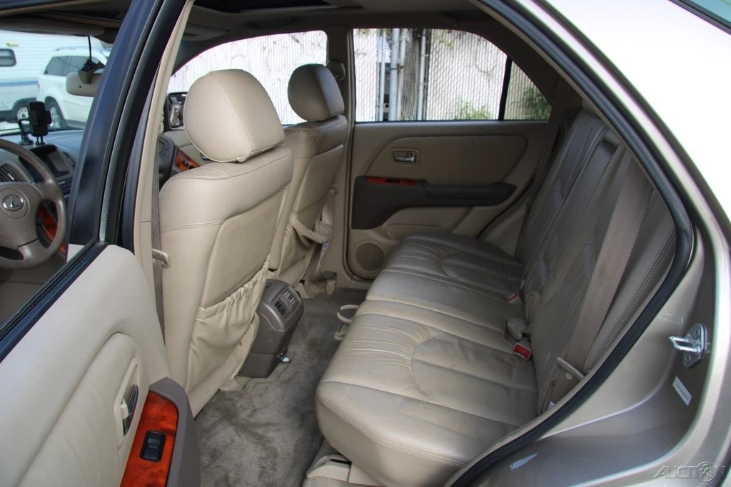 2001 Lexus RX 1st Gen - Image 19 of 21