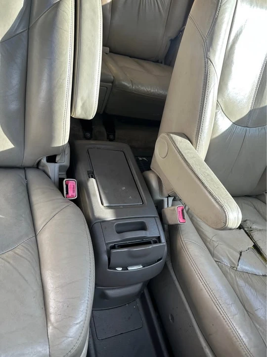 2001 Lexus RX 1st Gen - Image 5 of 10