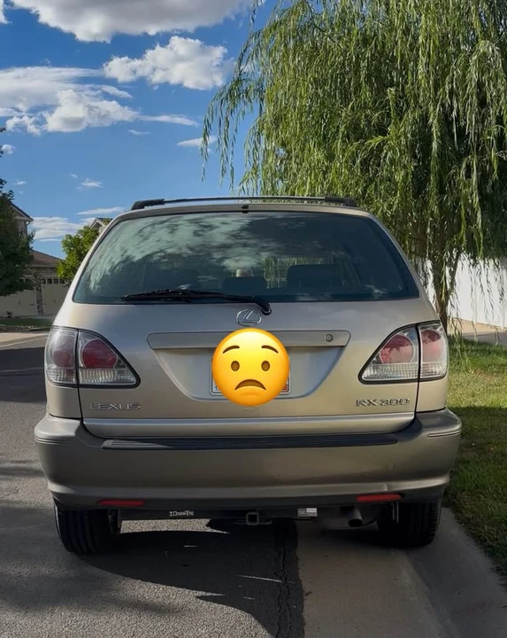 2001 Lexus RX 1st Gen - Image 4 of 10