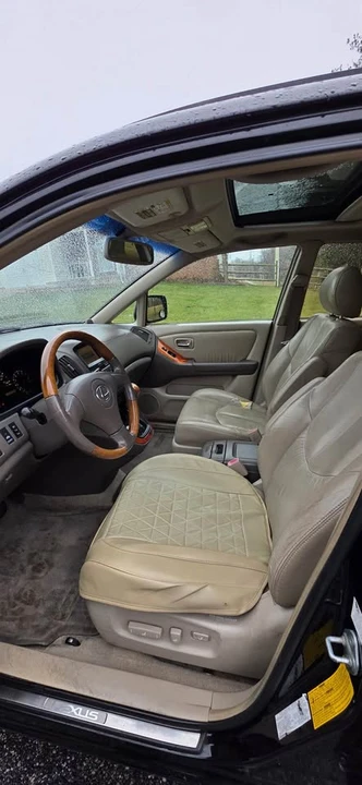 2001 Lexus RX 1st Gen - Image 12 of 20