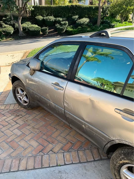 2001 Lexus RX - Image 10 of 20