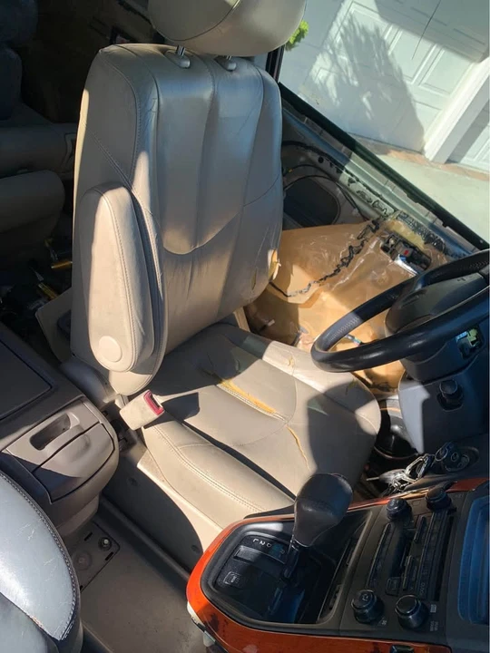 2001 Lexus RX - Image 17 of 20