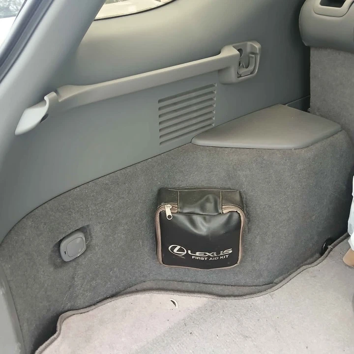 2001 Lexus RX 1st Gen - Image 9 of 9
