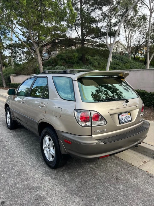 2001 Lexus RX 1st Gen - Image 4 of 13