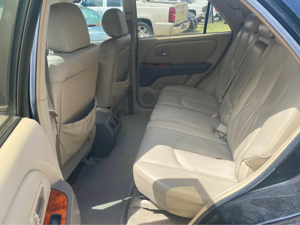 2001 Lexus RX 1st Gen - Image 5 of 6