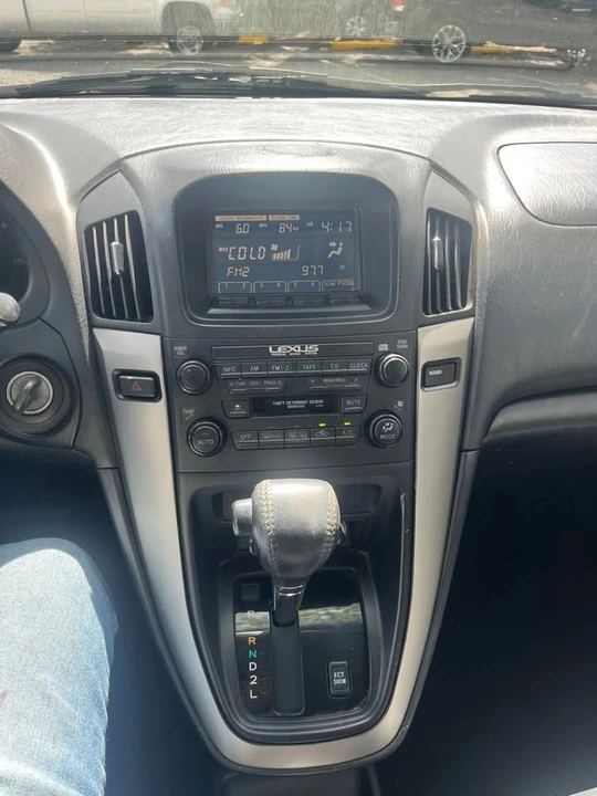 2001 Lexus RX 1st Gen - Image 3 of 6