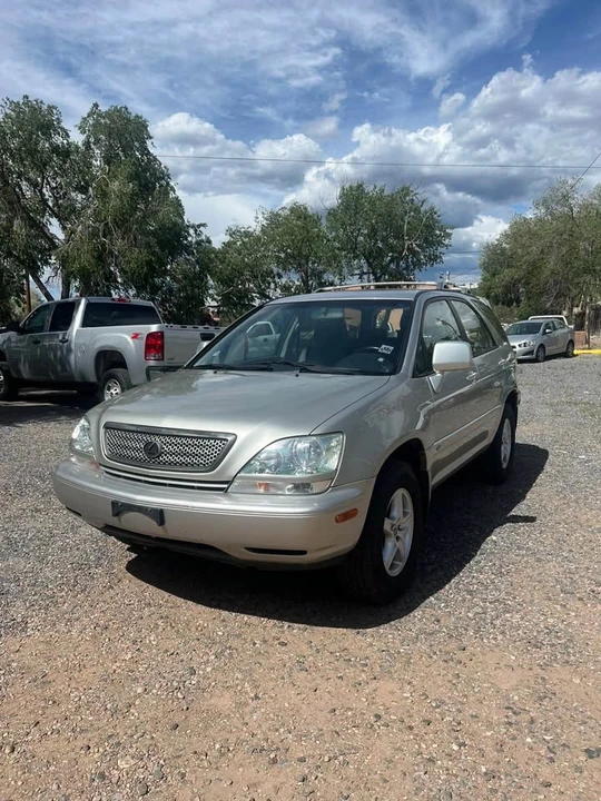 2001 Lexus RX 1st Gen - Image 2 of 6