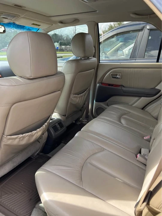 2001 Lexus RX 1st Gen - Image 5 of 7