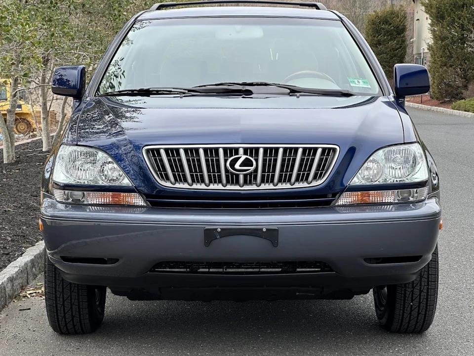 2001 Lexus RX 1st Gen - Image 29 of 31