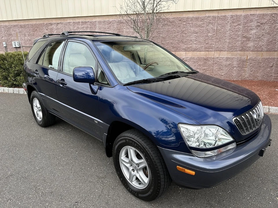 2001 Lexus RX 1st Gen - Image 26 of 31