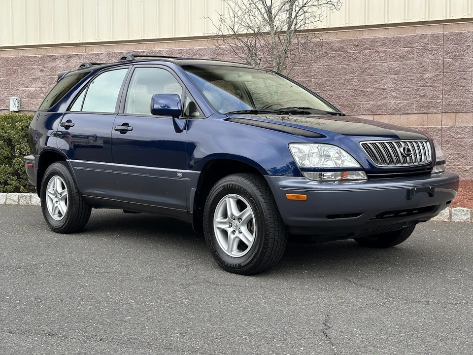 2001 Lexus RX 1st Gen - Image 25 of 31