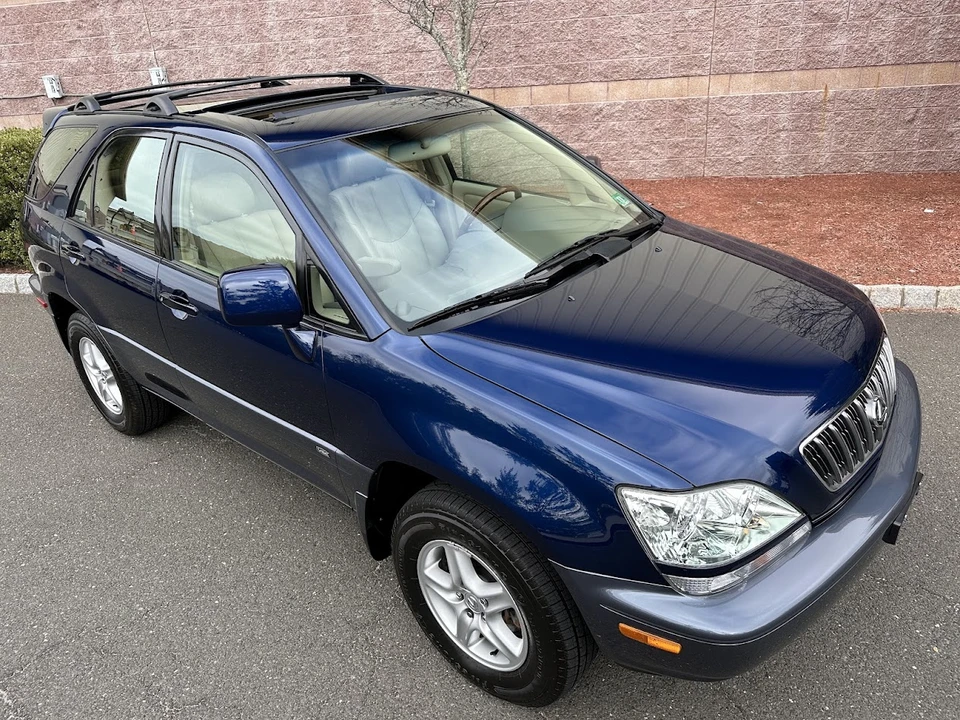 2001 Lexus RX 1st Gen - Image 28 of 31
