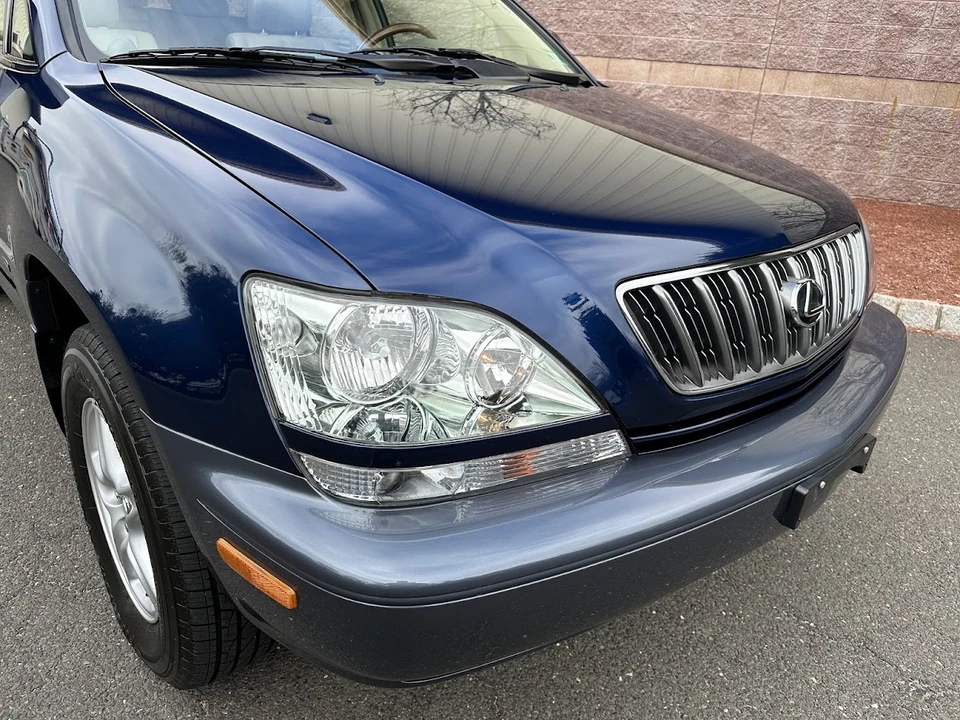 2001 Lexus RX 1st Gen - Image 30 of 31