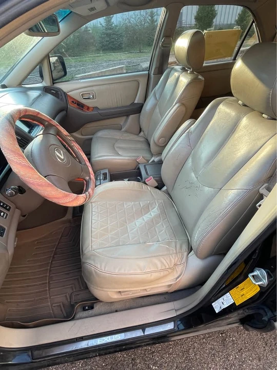 2001 Lexus RX 1st Gen - Image 4 of 10