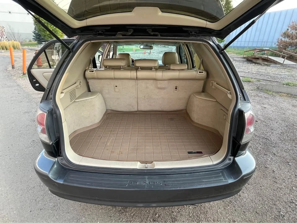 2001 Lexus RX 1st Gen - Image 8 of 10