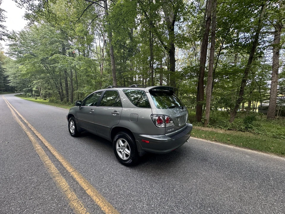 2001 Lexus RX 1st Gen - Image 31 of 31