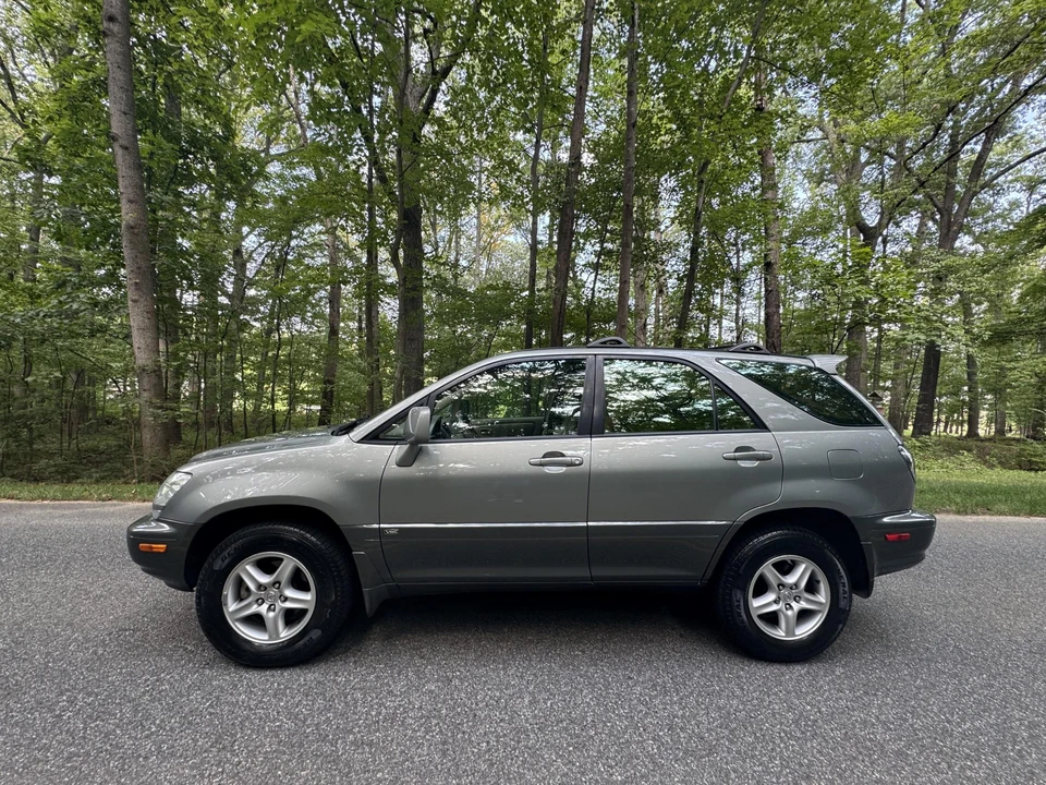 2001 Lexus RX 1st Gen - Image 20 of 31