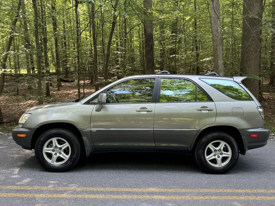 2001 Lexus RX 1st Gen - Image 23 of 31