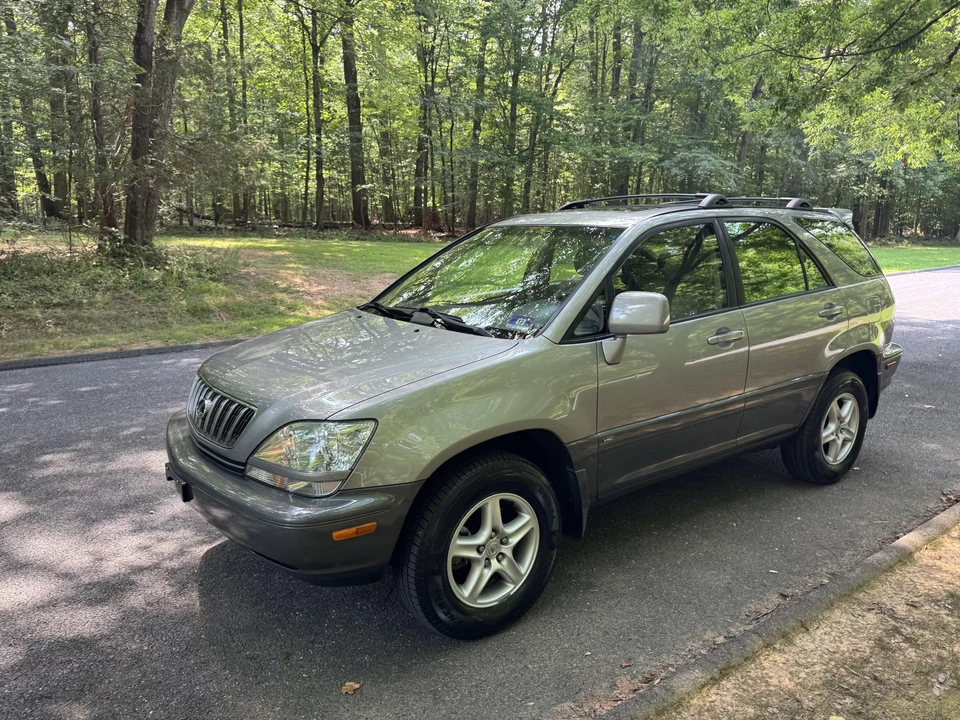 2001 Lexus RX 1st Gen - Image 14 of 31