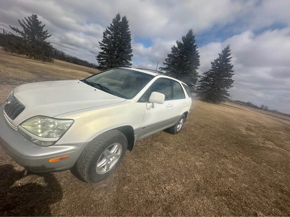 2001 Lexus RX 1st Gen - Image 6 of 10