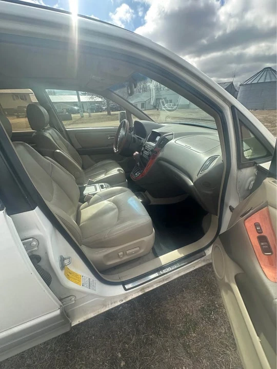 2001 Lexus RX 1st Gen - Image 10 of 10