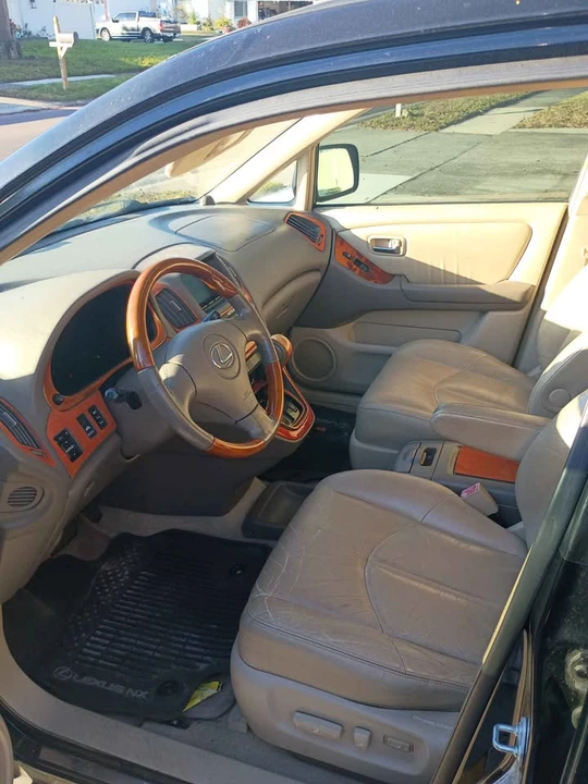 2001 Lexus RX 1st Gen - Image 4 of 7