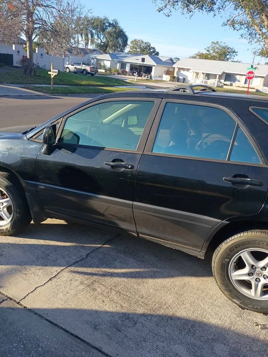 2001 Lexus RX 1st Gen - Image 5 of 7