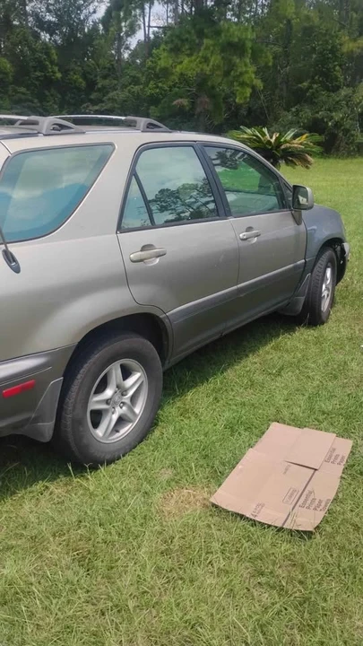 2001 Lexus RX 1st Gen - Image 5 of 5