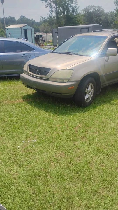2001 Lexus RX 1st Gen - Image 3 of 5