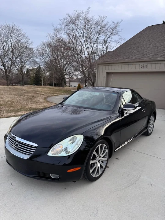 2001 Lexus SC430 - Image 3 of 19