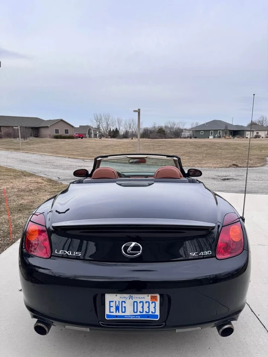 2001 Lexus SC430 - Image 11 of 19