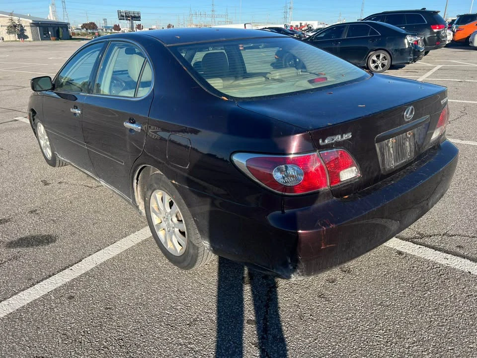 2001 Lexus ES 3rd Gen - Image 6 of 10