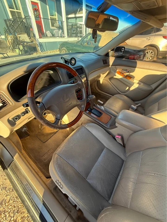 2001 Lexus ES 2nd Gen - Image 5 of 5