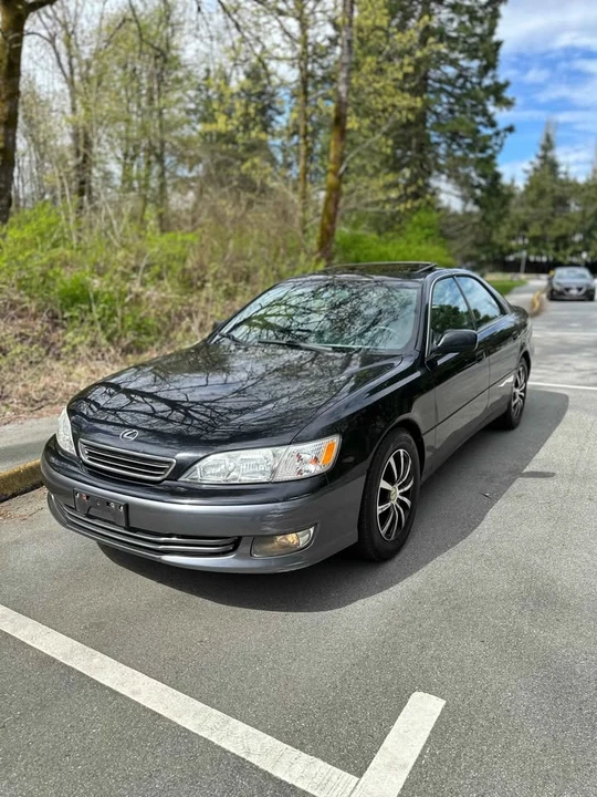 2001 Lexus ES 3rd Gen - Image 9 of 10