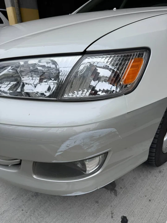 2001 Lexus ES 3rd Gen - Image 9 of 16