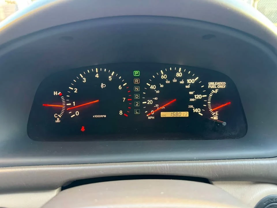 2001 Lexus ES 3rd Gen - Image 13 of 14